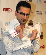 The show Antonio Esfandiari